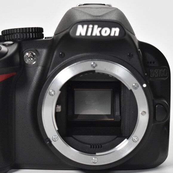Nikon D3100 Digital SLR Camera 14.2MP 18-55mm Lens HD Video 935 Clicks 32GB SD - Picture 11 of 16